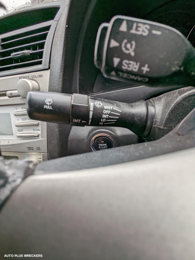 2009 Toyota Aurion Left Guard