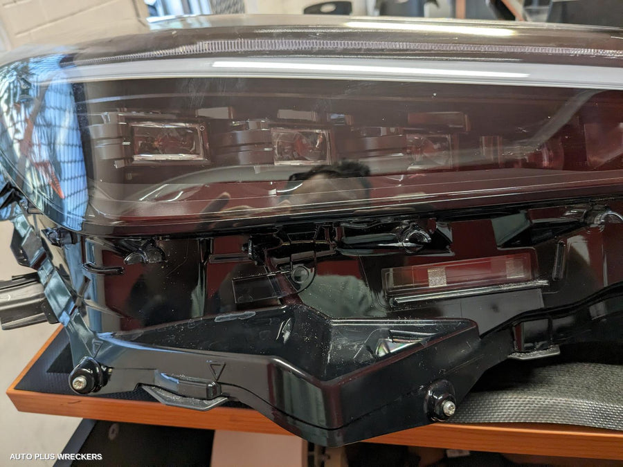 2021-2026 Lexus Nx Right Headlamp