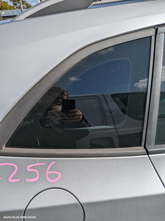 2015 Holden Cruze Left Rear Door Sliding