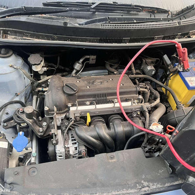 2012 Hyundai Accent Column