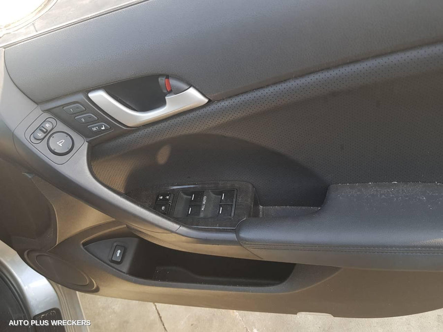 2009 Honda Accord Left Rear Door Window