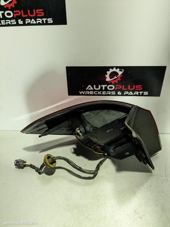 2017 Holden Cruze Right Taillight