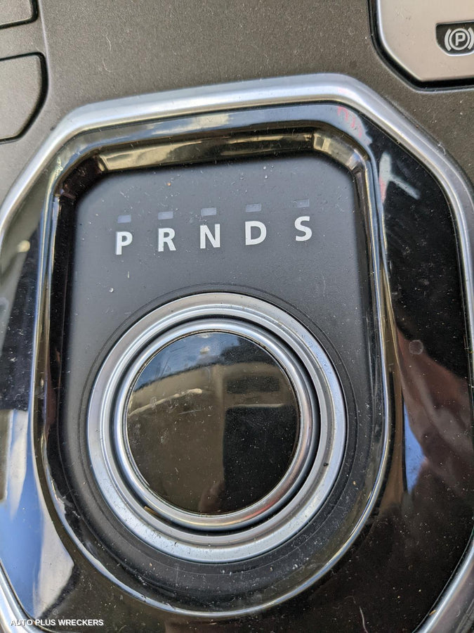 2012 LAND ROVER RANGEROVER EVOQUE LEFT DOOR MIRROR