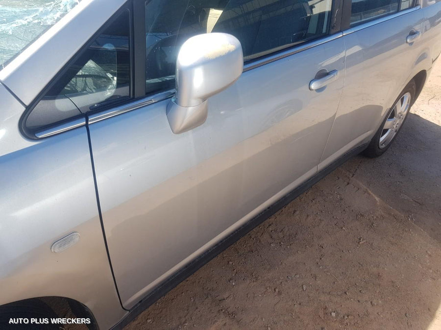 2006 Nissan Tiida Radiator