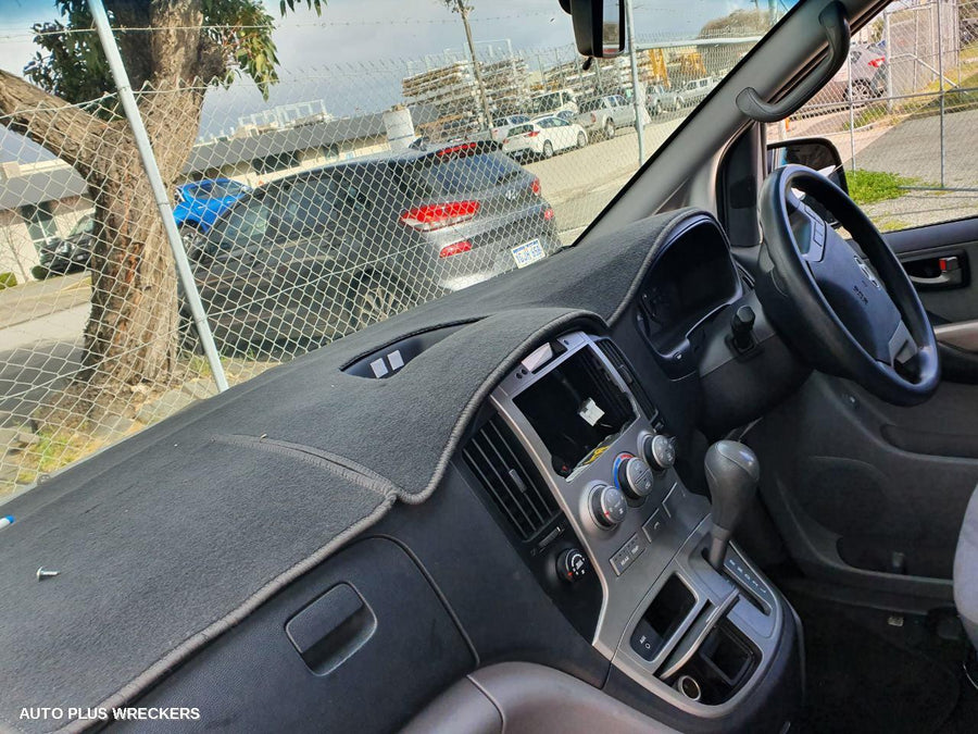 2010 Hyundai Iload/imax Door Boot Gate Lock