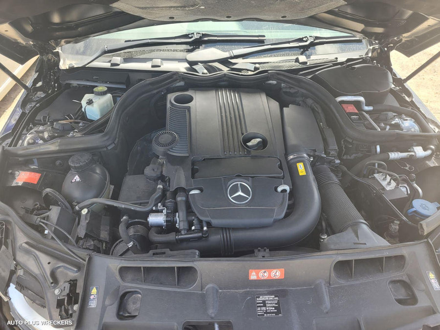 2011 Mercedes C Class Right Rear Door Sliding