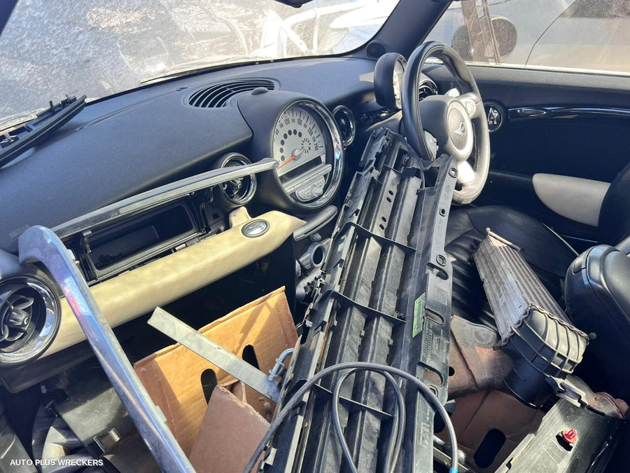 2008 Mini Cooper Right Taillight