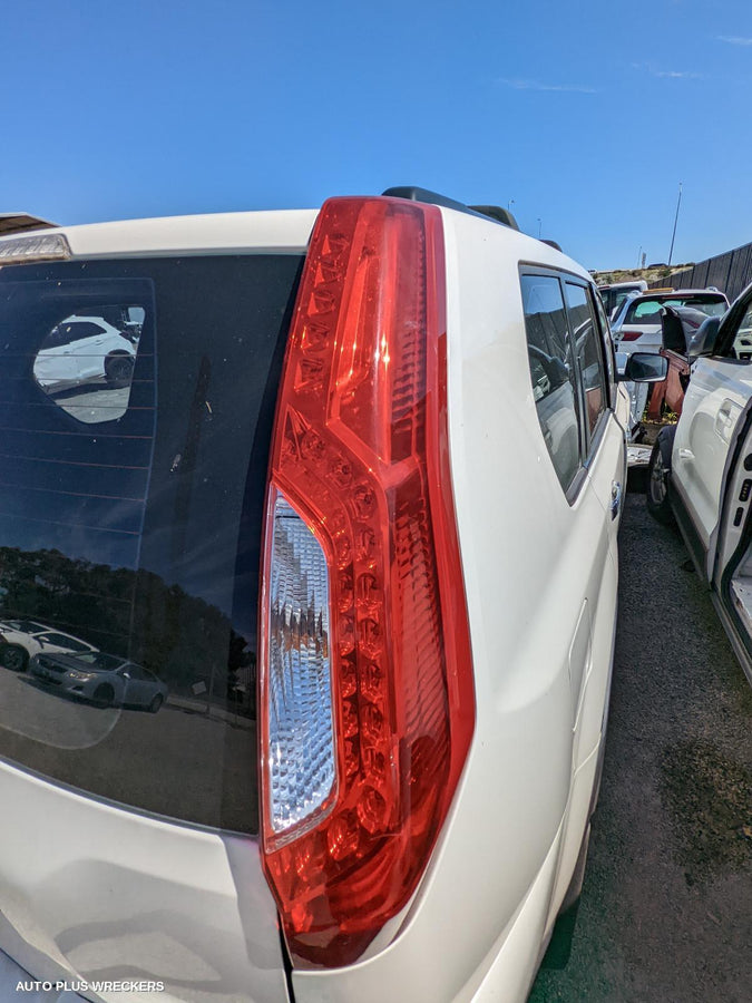 2012 Nissan Xtrail Right Taillight