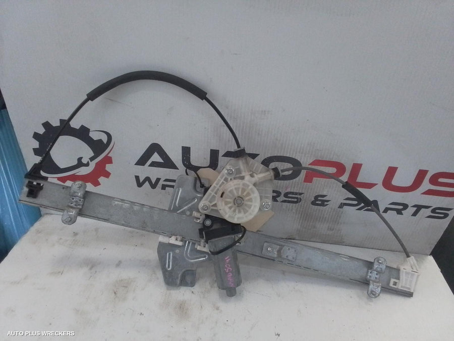 2007-2021 Hyundai Iload/imax Right Front Window Reg Motor