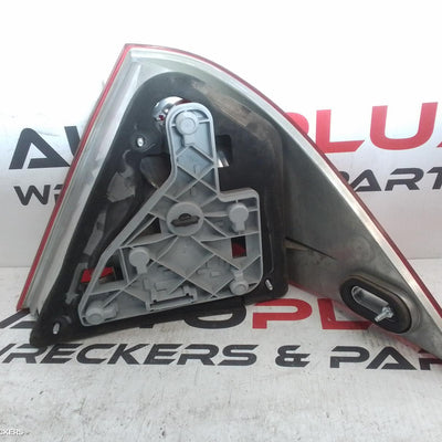2002-2004 Mercedes C Class Left Taillight