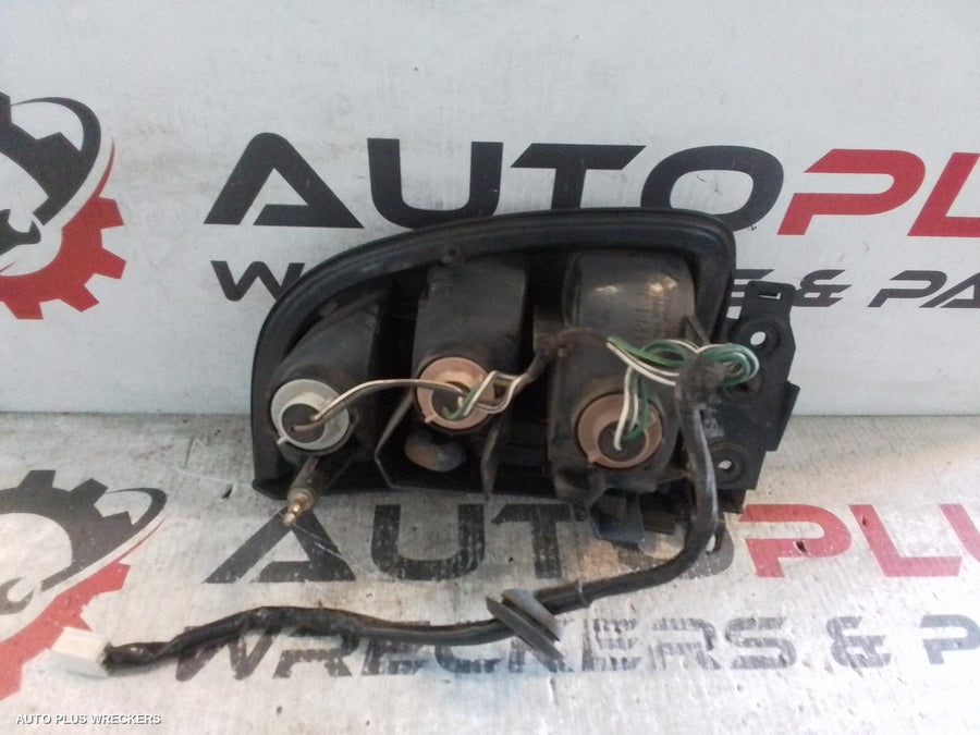 1998 Toyota Rav4 Left Taillight