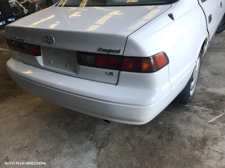 1997-2000 Toyota Camry Rear Bumper