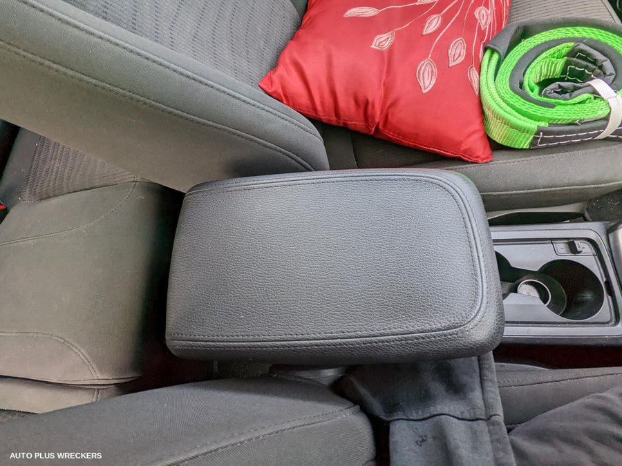 2012 Holden Captiva Left Guard