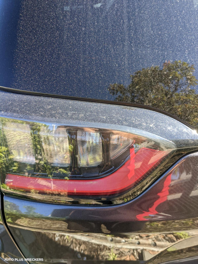 2020 Jeep Cherokee Antenna