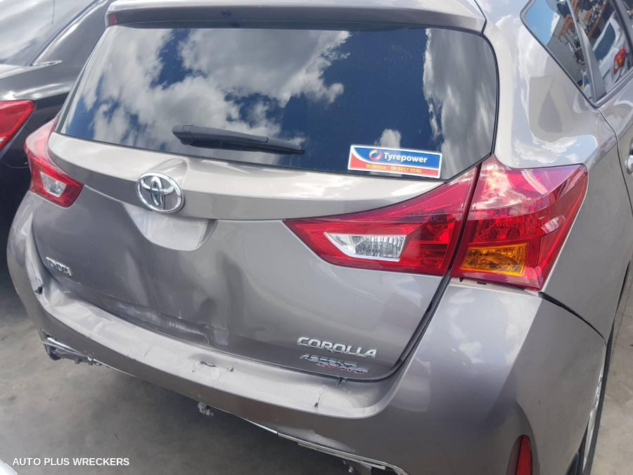 2013 Toyota Corolla Door Boot Gate Lock