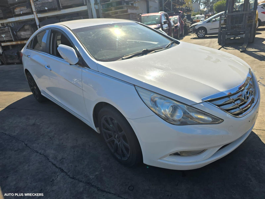 2010-2014 Hyundai I45 Ecu