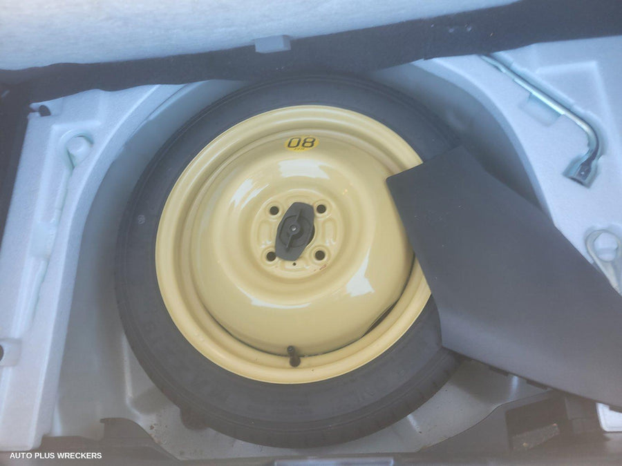 2019 Suzuki Swift Left Indicator Fog Side