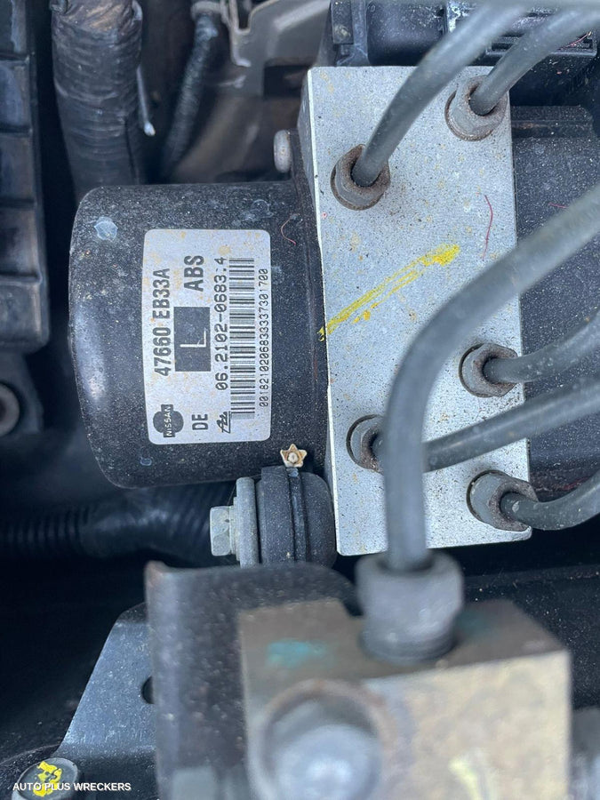 2008 Nissan Navara Left Headlamp