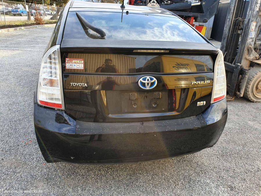 2009-2012 Toyota Prius Left Door Mirror
