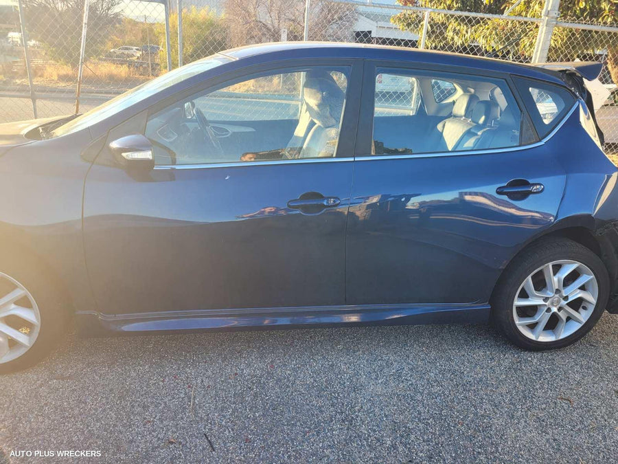 2015 Nissan Pulsar Radiator