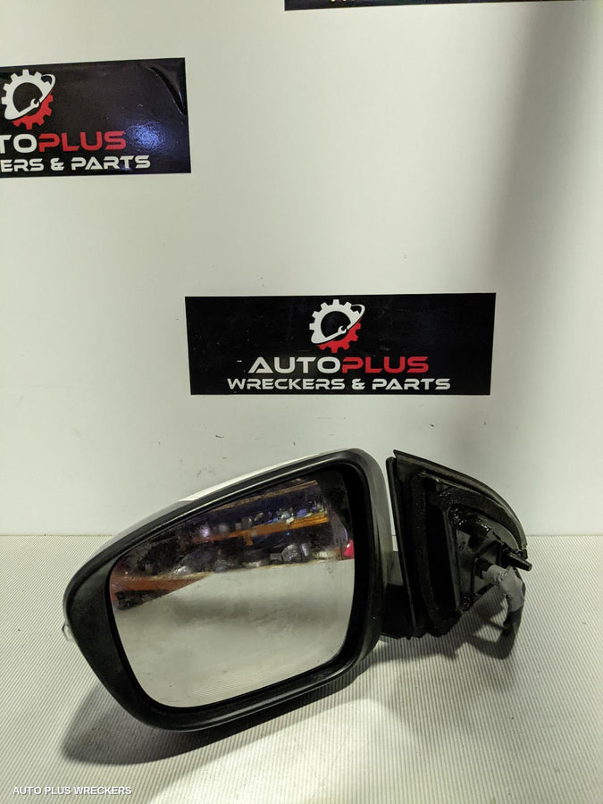 2017 Nissan Qashqai Left Door Mirror