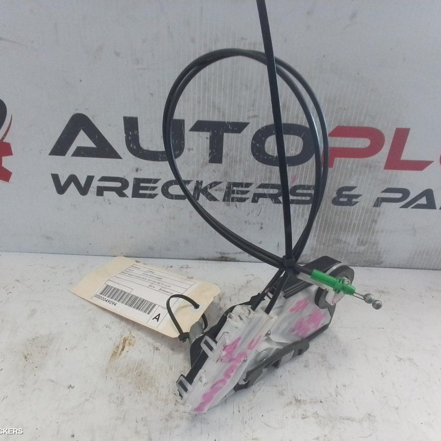 2018 Toyota Yaris Door Boot Gate Lock