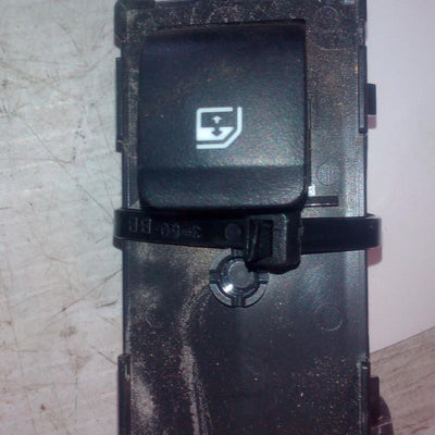 2021-2024 Hyundai Tucson Pwr Dr Wind Switch