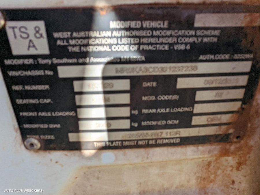 2019 Toyota Hilux Caliper