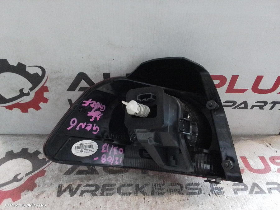 2012 Volkswagen Golf Right Taillight