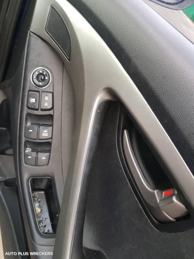 2012 Hyundai Elantra Rear Garnish