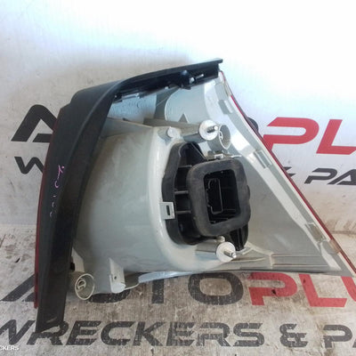 2004-2009 Volkswagen Golf Left Taillight