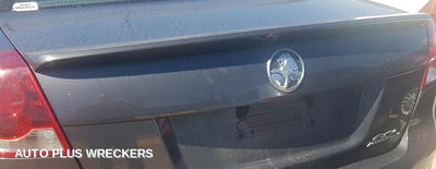 2008 HOLDEN COMMODORE BOOTLID TAILGATE