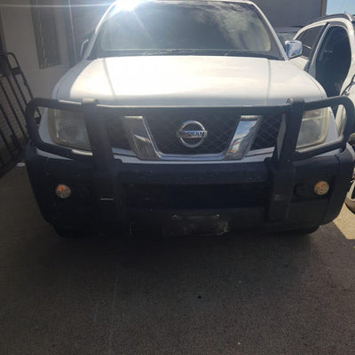 2006 Nissan Pathfinder Right Front Door Window