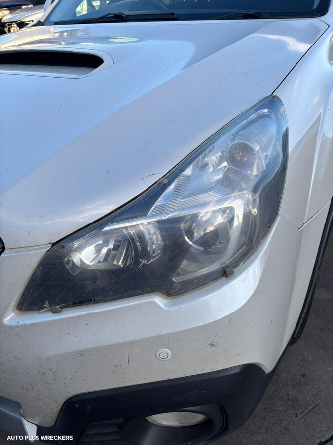 2009-2014 Subaru Outback Left Taillight