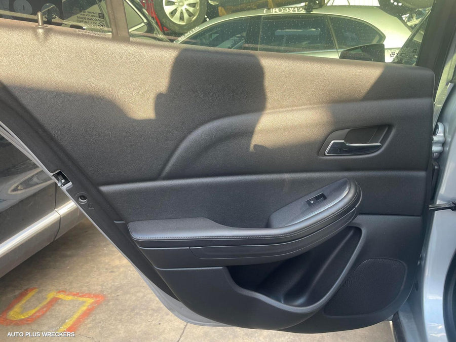 2013 Holden Malibu Left Rear Door Sliding