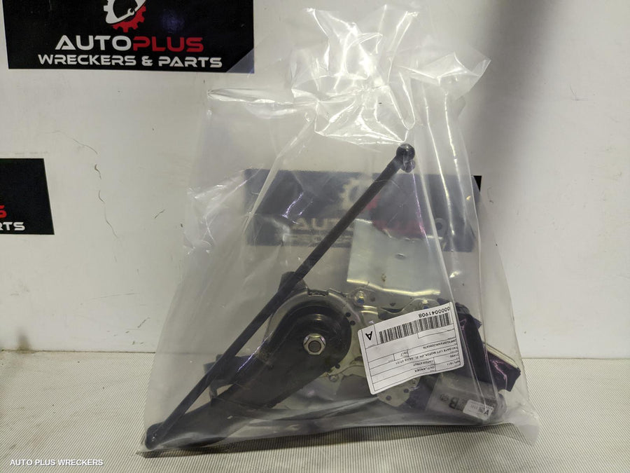 2017 Mitsubishi Outlander Hatch Strut