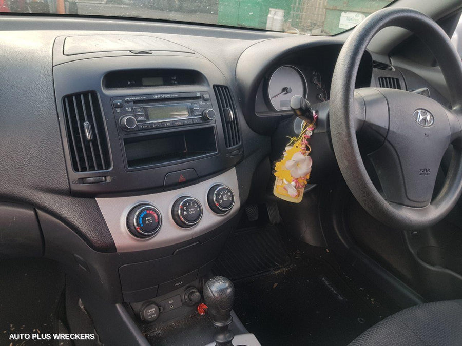 2007 Hyundai Elantra Door Boot Gate Lock