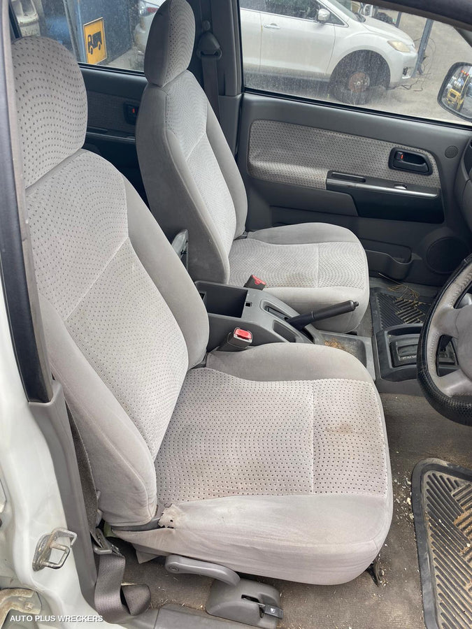 2006 Holden Rodeo Right Door Mirror