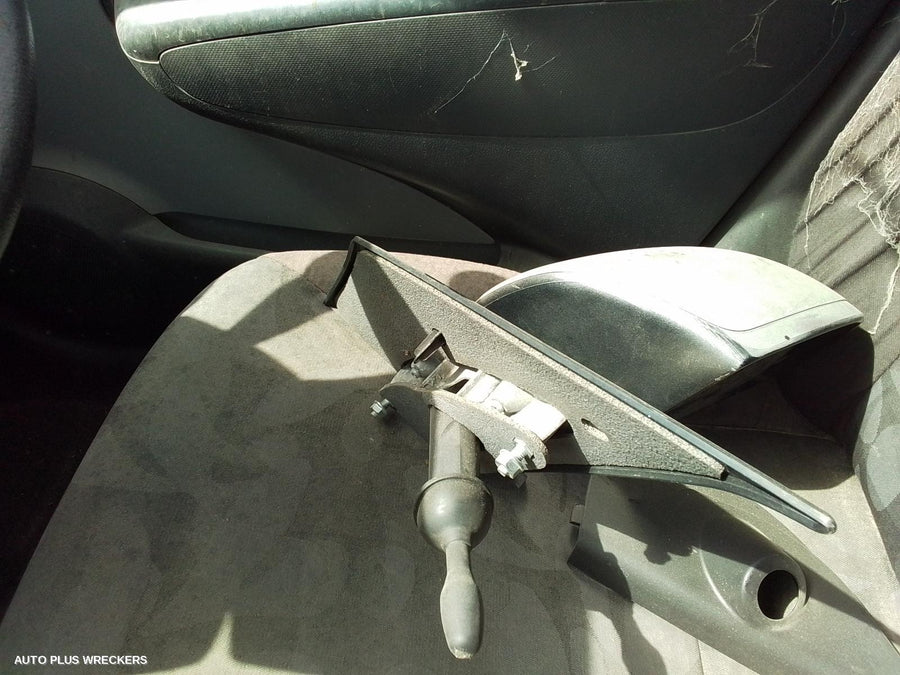 2011 Suzuki Alto Left Taillight