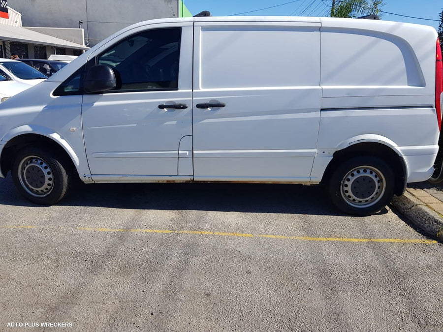 2006 Mercedes Vito Fan