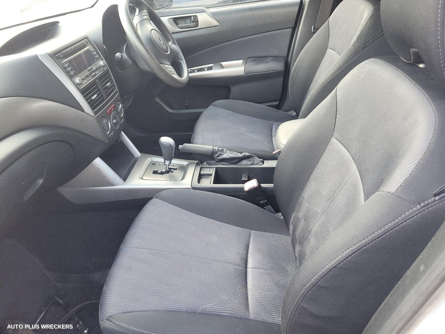 2010 Subaru Forester Left Door Mirror