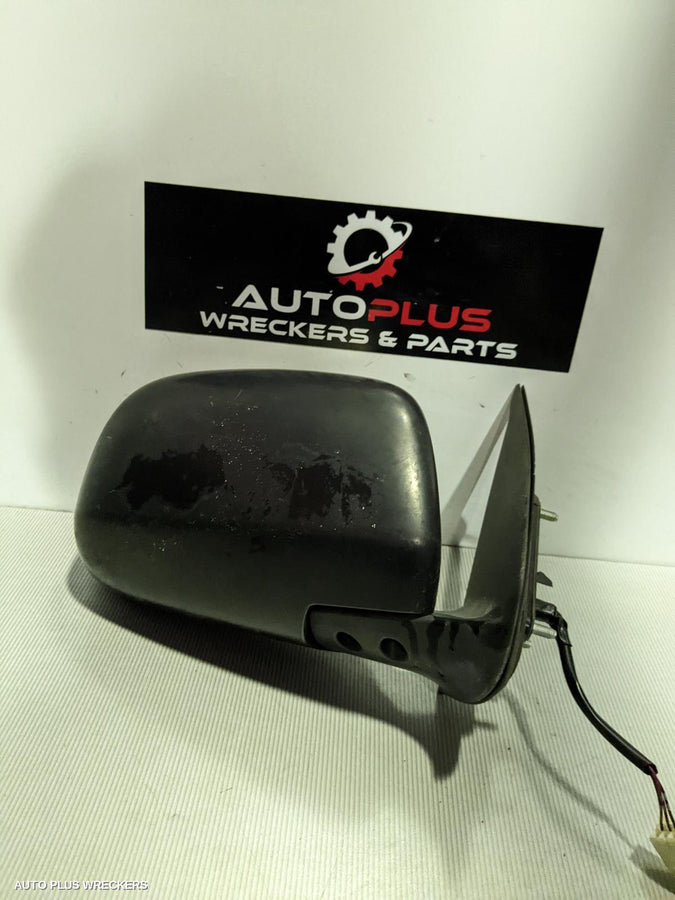 2005-2010 Toyota Hilux Right Door Mirror