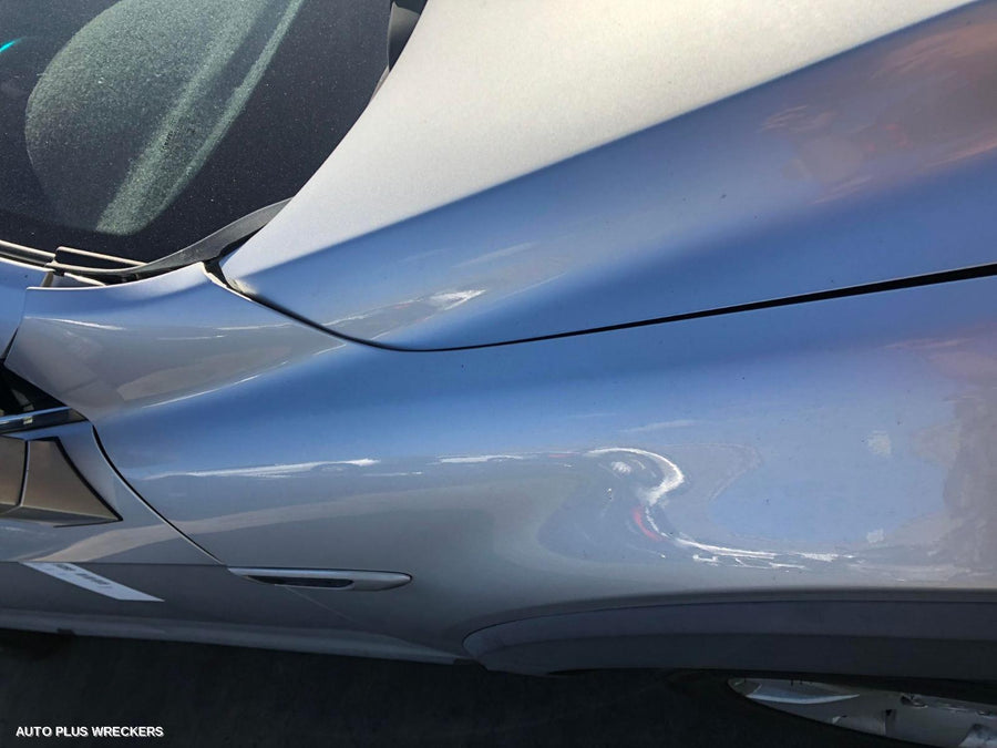 2016 Holden Captiva Right Door Mirror