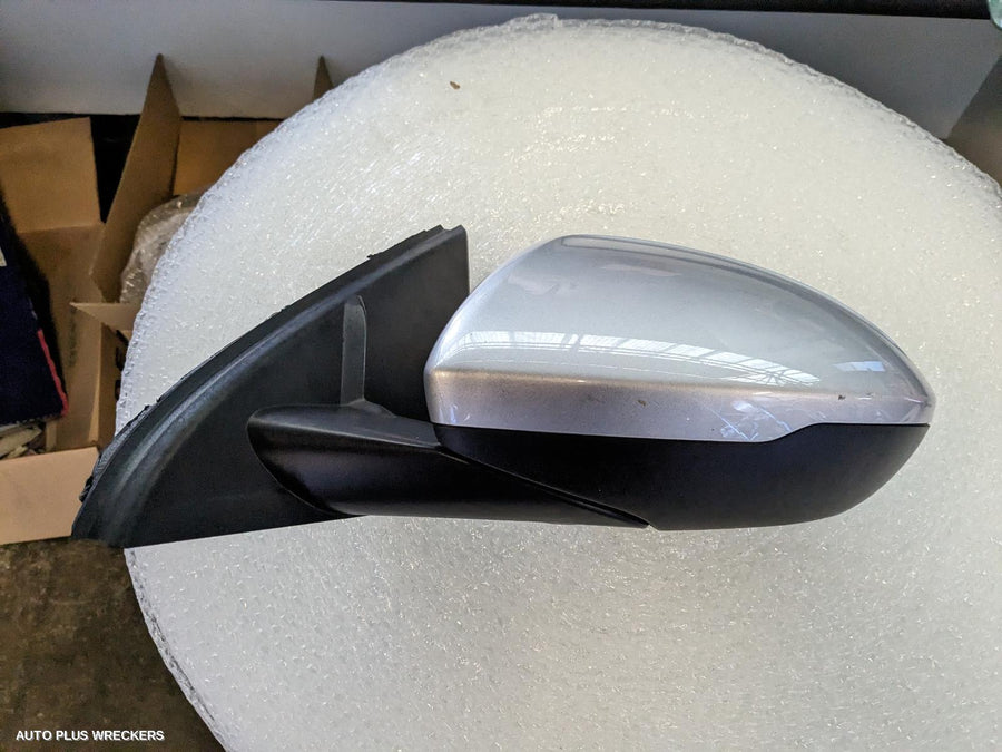 2019 Holden Commodore Left Door Mirror