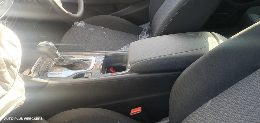 2018 Holden Commodore Air Cleaner Duct Hos