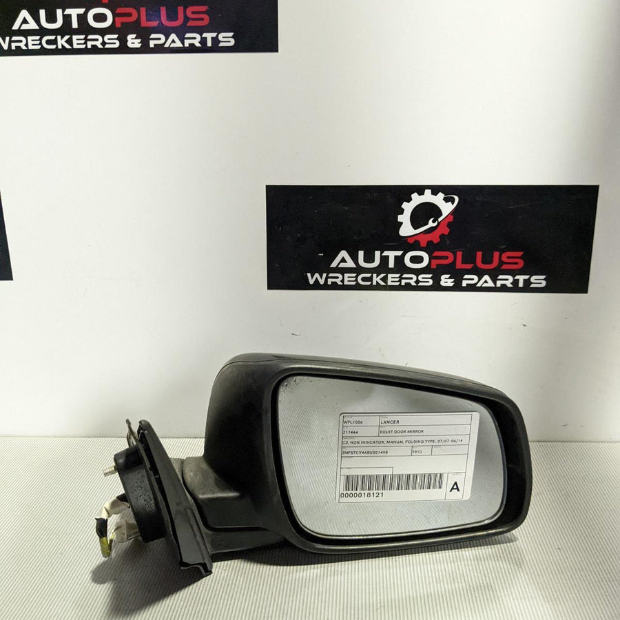 2007-2014 Mitsubishi Lancer Right Door Mirror