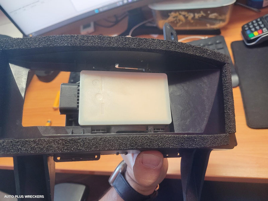 2021-2026 Mitsubishi Outlander Misc Switch Relay