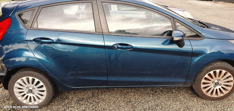 2010 Ford Fiesta Left Rear Door Sliding