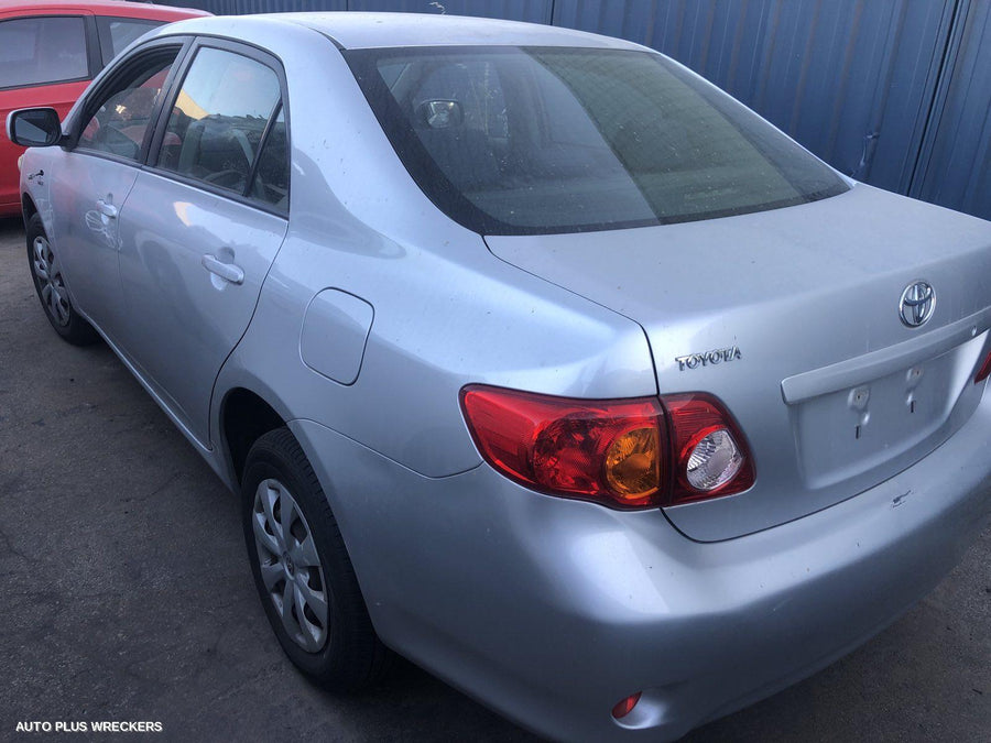 2009 Toyota Corolla Grille