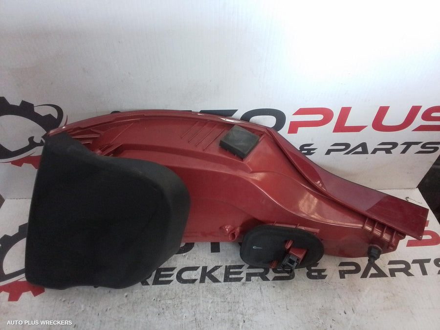 2011 Audi Q7 Left Taillight